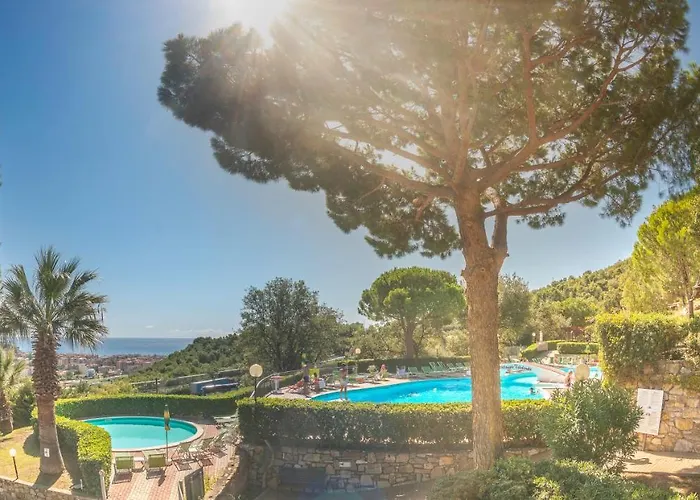 Villaggio Colombo NUOVA GESTIONEAlbergo